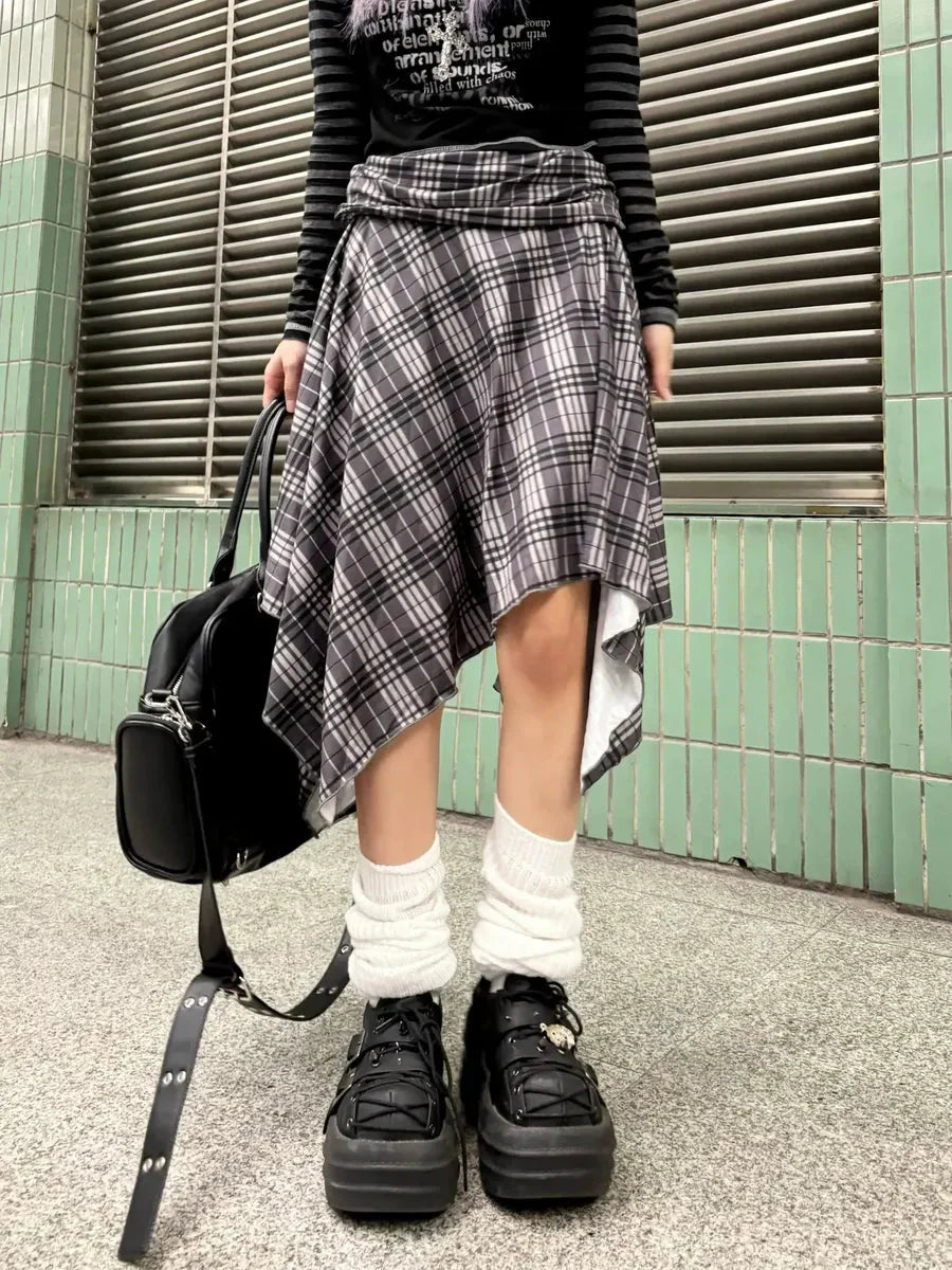 Checked Irregular Hem Midi Skirt E39658
