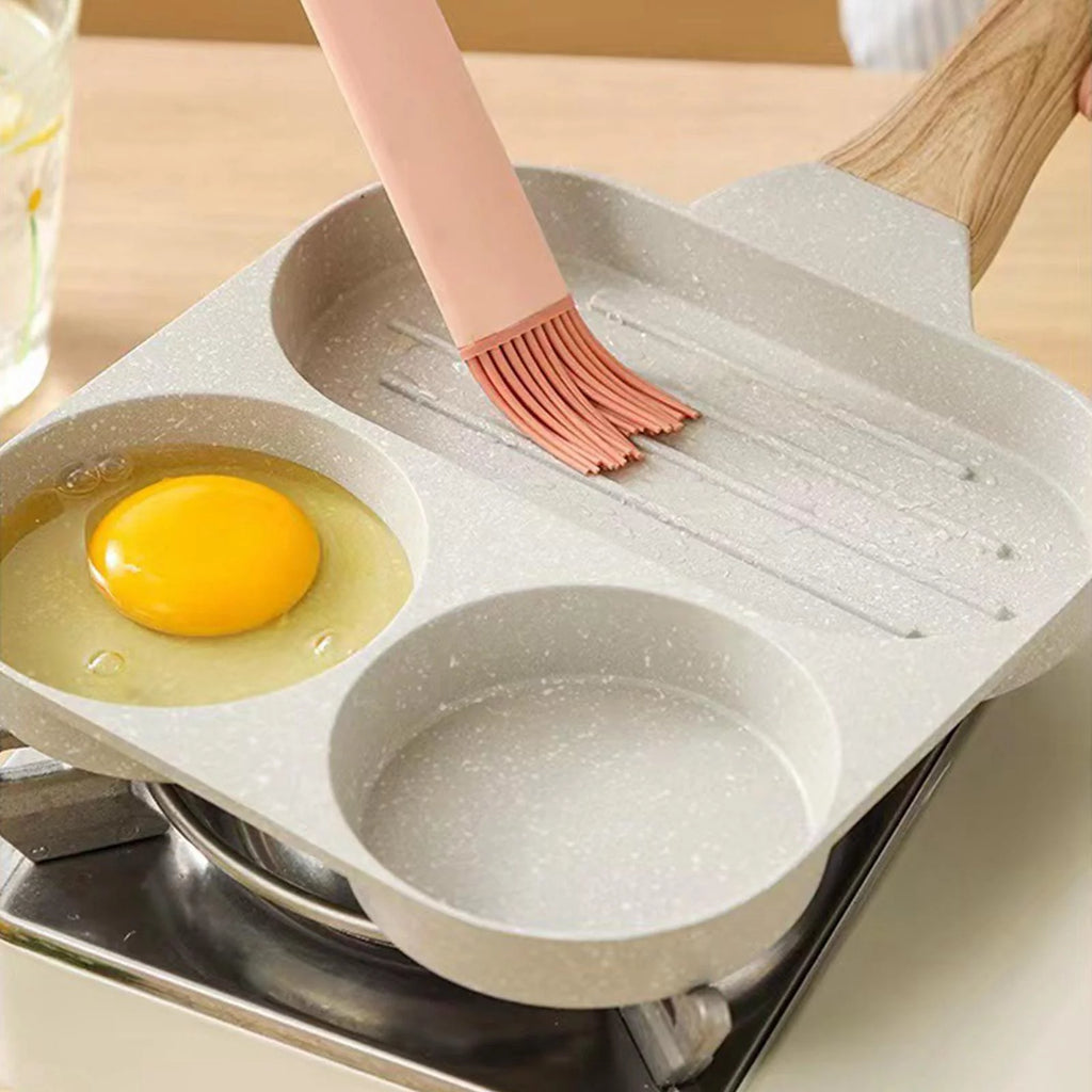 Divided Frying Grill Pan with Ergonomic Handle B4347